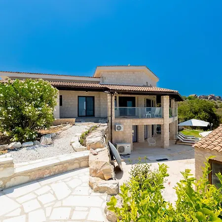 ヴィラ Eaglesrock & - Droushia Dhrousha