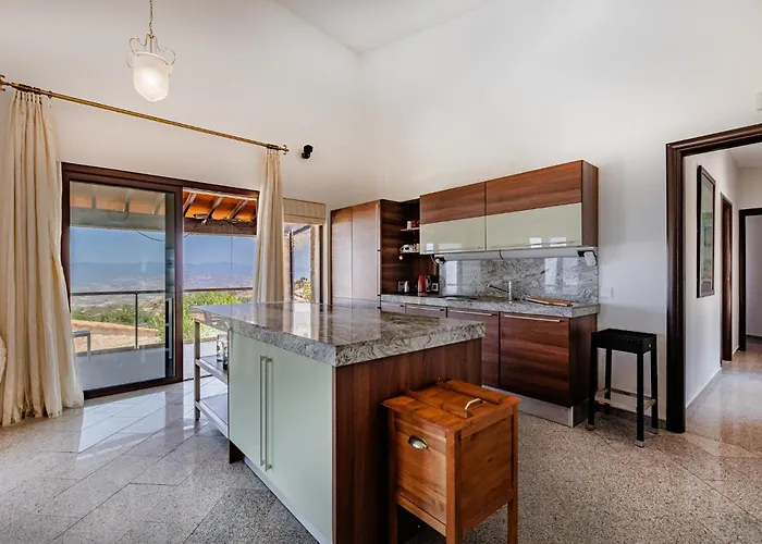 Eaglesrock & - Droushia ヴィラ *